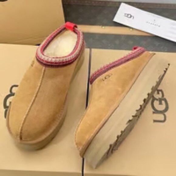 New UGG Tazz Chestnut Sandals Women Slipper - Picture 4 of 5